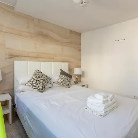 Modern Apartment, Old Town Apartment Marbella