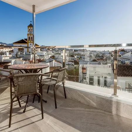 Modern Apartment, Old Town Apartment
